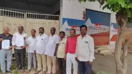 నిజామాబాద్ సౌత్: నగరంలోని పద్మశాలి విద్యార్థి వసతి గృహం ఎన్నికలు నిర్వహించాలని ఎన్నికల పోరాట కమిటీ డిమాండ్