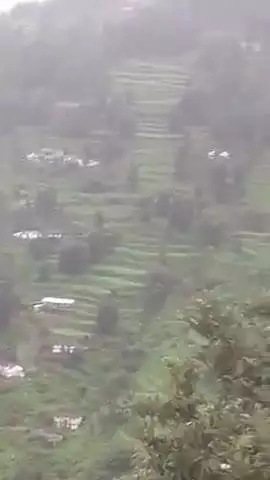 आज का मोसम चमोली गडवाल का थराली कुनी
बूला