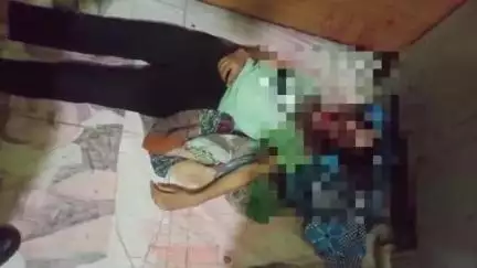 जलेसर: गांव बारा समसपुर में घर के अंदर लहूलुहान पड़ा मिला 20 वर्षीय युवती का शव, मचा हड़कंप, जांच में जुटी पुलिस की टीमें