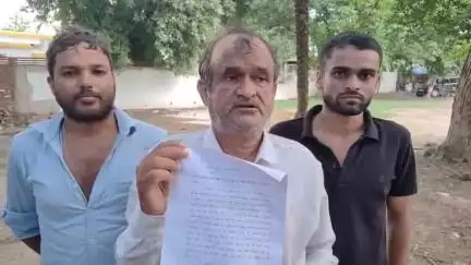 थूलेडी में भूमाफियाओं के कहर का शिकार हुआ पीड़ित, डीएम और एसपी से लगाई गुहार