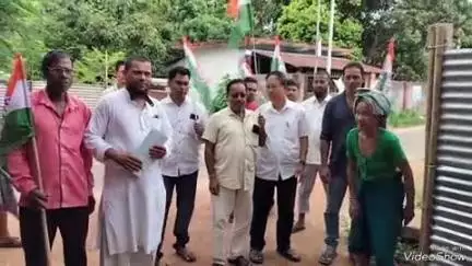 বিশালগড়: লালসিংমুড়া বাতারমুড়া এডিসিভিলেজ আমতলী পাড়া এলাকায় কংগ্রেসের ঘর ঘর জন সংযোগ কর্মসূচি পালন