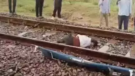 भोपालगढ़: खेड़ी रेलवे स्टेशन के पास हाईकोर्ट पैसेंजर के आगे कूदकर युवक ने दी जान
