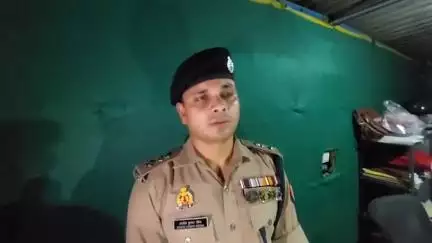 रॉबर्ट्सगंज: हिंदुवारी में बाइक सवार बदमाशों ने बैंक के संविदा कर्मी को मारी गोली, पुलिस की 4 टीमें आरोपियों की तलाश में जुटी