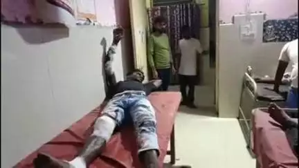 महाराजगंज: बछरावां थाना क्षेत्र में प्रयागराज मार्ग पर अलग-अलग सड़क दुर्घटनाओं में 3 लोग हुए घायल, हालत गंभीर
