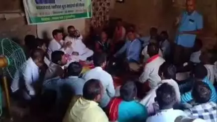 बेन: अरवां पंचायत में जदयू की बूथ कमेटी की बैठक आयोजित, संगठन को मजबूत करने पर ज़ोर
