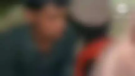 पूरनपुर: सिरसा चौराहे पर नाबालिग को बहला-फुसलाकर दिल्ली ले जा रहे युवक को हिन्दू संगठन ने पकड़कर की पिटाई, वीडियो हुआ वायरल