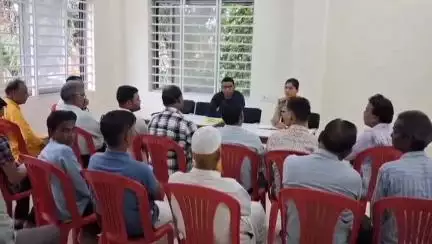 बटियागढ़: बटियागढ़ पुलिस थाना में शांति समिति की बैठक, तहसीलदार और थाना प्रभारी ने की चर्चा