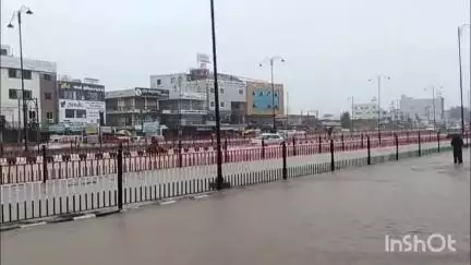 થરાદ: નગર જળબંબાકાર અનેક વિસ્તારો પાણીમાં ગરકાવ. #Jansamasya