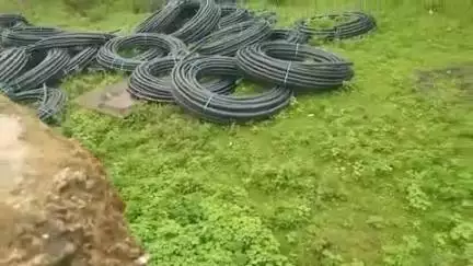ग्राम पंचायत बिंद्राई में जनता का पैसा हो रहा हैं बर्बाद, जल योजना से पाइप नष्ट ग्रामीण परेशान 
ठेकेदार का पता नहीं।