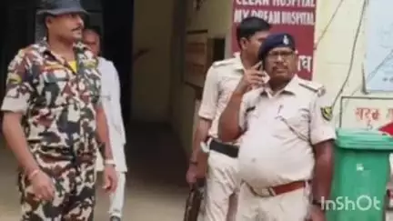 सिमरी: दो बाइकों की टक्कर में दो युवक जख्मी, पुलिस ने दोनों बाइकें जब्त कीं, इलाज जारी