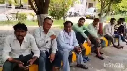 बांदा: कुरारी गांव में पत्नी के मायके जाने से नाराज पति ने फांसी लगाकर आत्महत्या की, पुलिस ने पोस्टमार्टम की कार्रवाई की