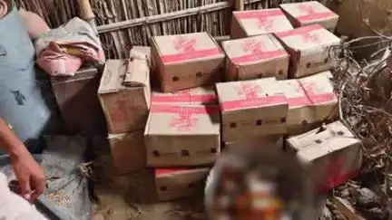 राजनगर: मधुबनी पुलिस ने राजनगर थाना क्षेत्र से शराब ज़ब्त की, फरार तस्कर के खिलाफ एफआईआर दर्ज