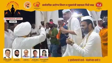 आनंदवारी : टाळ मृदुंगाच्या गजरात तल्लीन वारकरी 
#आषाढीवारी #पंढरपूरयात्रा #वारकरी #सार्वजनिकआरोग्यविभाग #महाराष्ट्रशासन