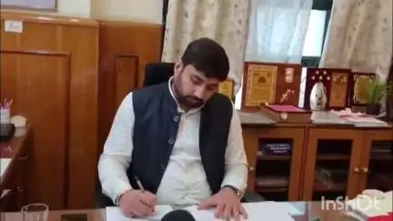 सोलन: जिला सोलन में अब तक करीब 9 करोड़ का हुआ नुकसान, ADC बोले- नदी नालों से दूर रहें लोग, कभी भी बढ़ सकता है जलस्तर