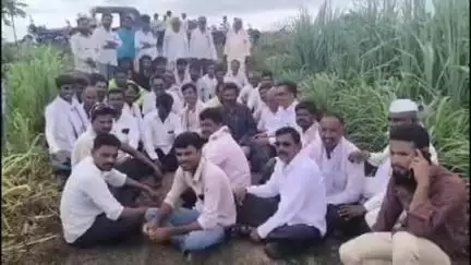 परभणी: पिंगळी, शेंद्रा शिवारात शक्तीपीठ महामार्गाच्या मोजणीसाठी आलेल्या अधिकाऱ्यांना लावले पिटाळून