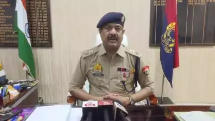 मंझनपुर: मोहर्रम की तैयारी पर एसपी ने मंझनपुर कार्यालय में दी विस्तृत जानकारी