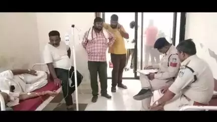 बुरहानपुर नगर: बुरहानपुर निंबोला के पास तीन लोगों ने एक व्यक्ति से की मारपीट, ज़िला अस्पताल में भर्ती