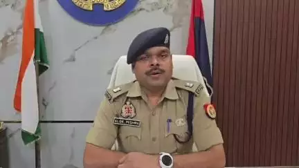 औरैया: दुकानदार को थप्पड़ मारने वाले चौकी इंचार्ज को वीडियो वायरल होने पर एसपी ने किया सस्पेंड, ASP ने दी जानकारी