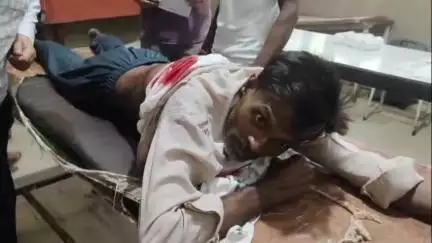 मैनपुरी: कोतवाली क्षेत्र में पुराने मुकदमे में राजीनामा न करने पर दबंगों ने एक व्यक्ति को गोली मारकर किया घायल