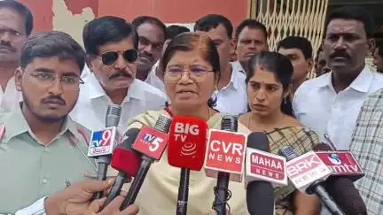విద్యార్థుల ఆరోగ్య పరిస్థితి నిలకడగా ఉంది:
డిప్యూటీ డిఎంహెచ్ఓ మంజు