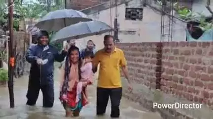 नैनपुर: जिले में लगातार बारिश से नैनपुर, सिवनी, मंडला व बालाघाट मार्ग जलमग्न होने से बंद