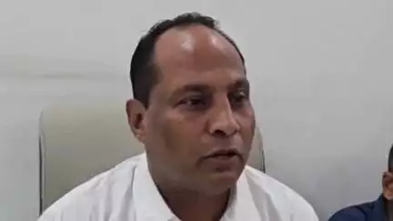करनाल: करनाल में अतिक्रमण और संडे बाजार से रेहड़ी-फड़ी हटाने पर इनेलो ने प्रशासन की कड़ी निंदा की