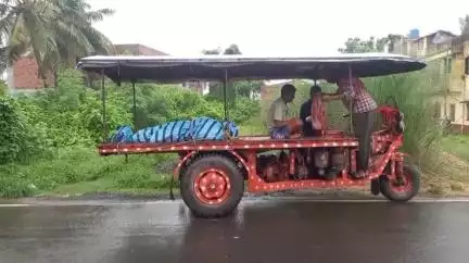 মথুরাপুর ২: মানসিক অবসাদের জেরে গলায় ফাঁস লাগিয়ে আত্মঘাতী মহিলার দেহ ময়না তদন্তের জন্য পাঠানো হলো মর্গে