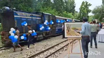 কার্শিয়ং: ভারতে প্রথমবার শুকনা স্টেশনে পালিত হল 'টয় ট্রেন দিবস'