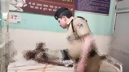 रफीगंज: रफीगंज के धावा नदी के समीप चलती ट्रेन से गिरकर एक युवक घायल, डॉक्टर ने 10 से अधिक टांके लगाए, हालत गंभीर रेफर
