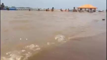 प्रयागराज के 47 गांवों में बाढ़ का खतरा, बाढ़ से निपटने के लिए जिला प्रशासन ने की विभिन्न तैयारियाँ