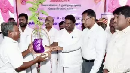 உடையார்பாளையம்: தா.பழூர் உள்ளிட்ட பகுதிகளில் ₹4 கோடி மதிப்பிலான புதிய கட்டிடங்களை, காணொளி காட்சி வாயிலாக திறந்து வைத்த தமிழக முதல்வர்