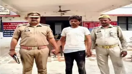 बिल्हौर: ककवन थाने की पुलिस ने फरार चल रहे वारंटी को किया गिरफ्तार
