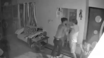 चरखी दादरी: शहर के एक मकान में मालिक और चोर की हाथापाई का सीसीटीवी फुटेज आया सामने, सोशल मीडिया पर हुआ वायरल