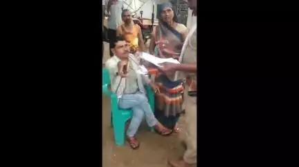 झांसी: उलदन गांव में प्रधान और दरोगा का सनी कहने वाला वीडियो हुआ वायरल
