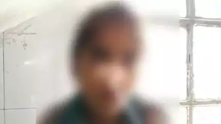 शाहजहांपुर: मदनापुर थाना क्षेत्र में प्रेमी द्वारा धोखा देने पर युवती ने खाया जहरीला पदार्थ, राजकीय मेडिकल कॉलेज में चल रहा इलाज