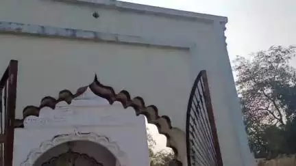 सुल्तानपुर: धम्मौर क्षेत्र के रमैयापुर गांव में स्थित प्राचीन दूधाधारी मंदिर, सुलतानपुर जनपद में आस्था और आध्यात्म का केंद्र