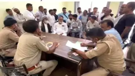 बरेली: थाना बारादरी पुलिस ने ऑपरेशन क्लीन के तहत थाना परिसर में खड़े 30 लावारिस वाहनों की कराई नीलामी