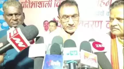 रायसेन: शिक्षक तबादलों को लेकर प्रभारी मंत्री का बयान- पोर्टल में हैं खामियां, जल्द होगा सुधार