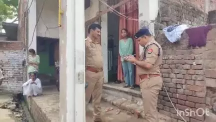 मैनपुरी: बड़ी नगरिया में हुई फायरिंग घटना पर CO ने किया घटना स्थल का निरीक्षण, 5 लोगों के खिलाफ हुआ मुकदमा दर्ज