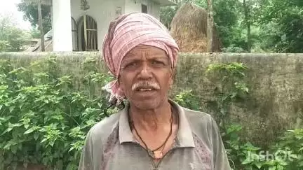 अंबिकापुर: दरिमा थाना अंतर्गत ग्राम पंचायत ससकालो में नशे के कारोबारी के यहां बुलडोजर चलने पर ग्रामीण ने मीडिया को जानकारी दी