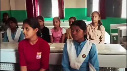 रैपुरा: रैपुरा शासकीय कन्या हाई स्कूल में 300 से अधिक छात्राएं, फिर भी केवल तीन कक्षाएं!
