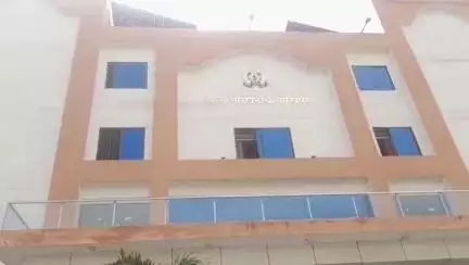 गोरखपुर: गोरखनाथ पुलिस ने एक नफर वारंटी अभियुक्ता को किया गिरफ्तार