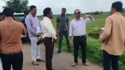 ములుగు: గోదావరి ప్రభావం పెరుగుతుంది ప్రజలు అధికారులు అప్రమత్తంగా ఉండాలి: ఏటూరునాగారంలో కలెక్టర్ దివాకర TS