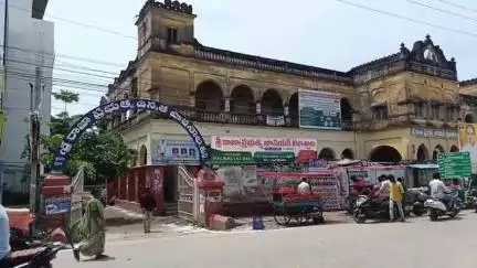 తునిలో అల్లూరి సీతారామరాజు చదువుకున్న పాఠశాల ఇదే.. ఘనంగా ఆయన జయంతి కార్యక్రమం