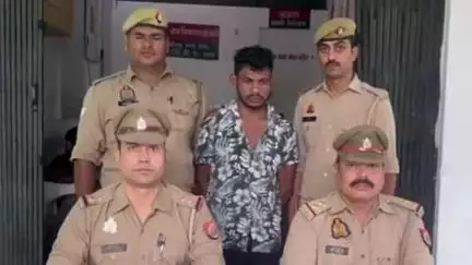 दुधि: म्योरपुर पुलिस ने पिता की लकड़ी के कुंदे से हत्या करने वाले आरोपी बेटे को किया गिरफ्तार