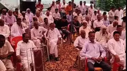हिसार: कैबिनेट मंत्री ने शिकारपुर में सड़क निर्माण कार्य का किया शिलान्यास