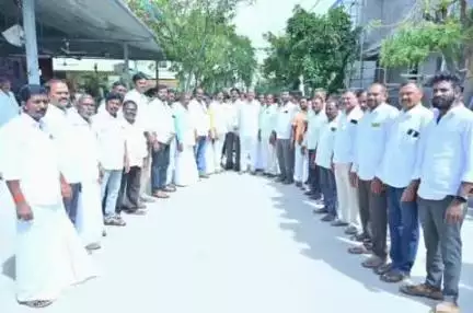 గద్వాల్: హైదరాబాద్లో జరిగే మల్లికార్జున్ ఖార్గే సభను విజయవంతం చేద్దాం: ఎమ్మెల్యే బండ్ల కృష్ణ మోహన్ రెడ్డి