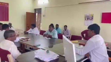 ಶೋರಾಪುರ: ತಹಶೀಲ್ದಾರ್ ಕಚೇರಿಯಲ್ಲಿ ಹಡಪದ ಅಪ್ಪಣ್ಣ ಜಯಂತಿ ಪೂರ್ವಭಾವಿ ಸಭೆ
