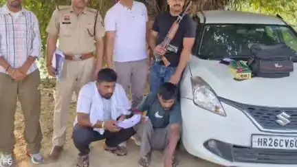 सिरसा: रघुआना में गाड़ी से 10 ग्राम हेरोइन के साथ दो नशा तस्करों को किया गया गिरफ्तार, CIA ऐलनाबाद प्रभारी ने दी जानकारी