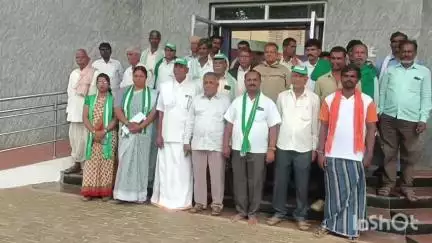 ಹಾನಗಲ್: ಜು.8ರೊಳಗೆ ರೈತರಿಗೆ ಬೆಳೆ ಪರಿಹಾರ ಹಣ ನೀಡದಿದ್ದರೆ ಜೆಡಿಎಸ್‌ನಿಂದ ಉಗ್ರ ಹೋರಾಟ: ಪಟ್ಟಣದಲ್ಲಿ ತಾಲ್ಲೂಕು ಅಧ್ಯಕ್ಷ ರಾಮನಗೌಡ